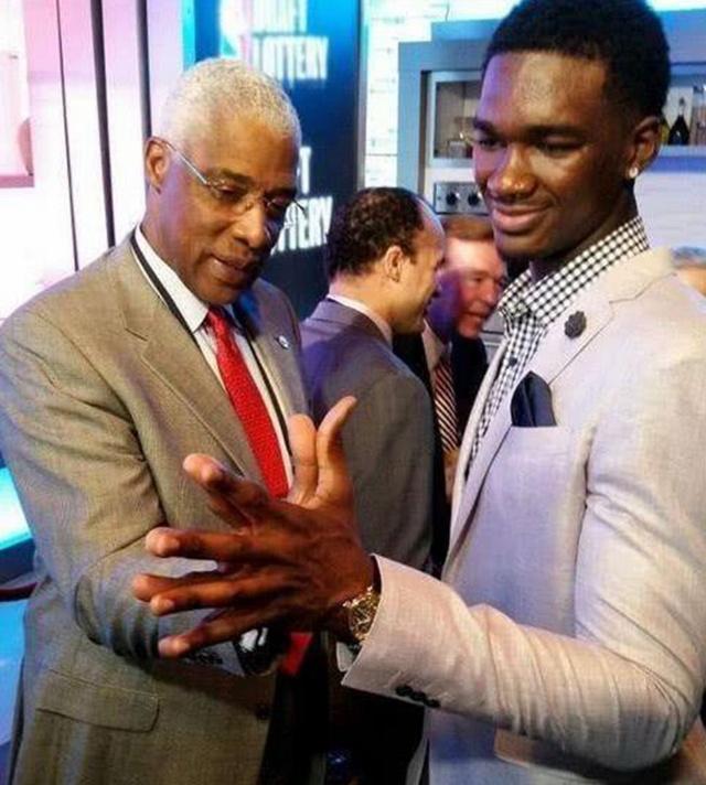 官方：小红书转播中国女足对阵苏格兰女足的友谊赛（官宣：小红书将转播中国女足与苏格兰女足的友谊赛）