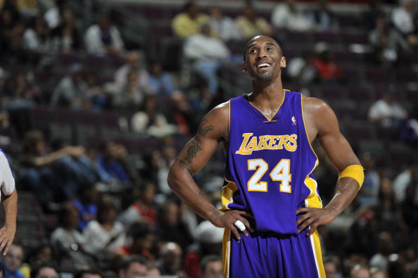 申京谈卷入字母哥流言：一点也不担心，火箭信任我（被卷入字母哥传闻，申京称毫无担忧：火箭对我充满信任）