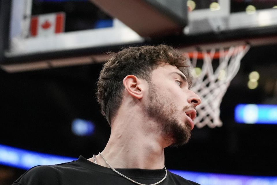 斯图加特的恩达夫在伤愈后重拾状态：逆境中的前锋之路（伤愈归来再现锋芒：恩达夫在斯图加特的逆袭之路）